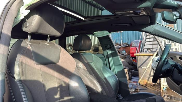 Audi A4 Avant 3.0 TDI V6 24V Quattro Schrottauto (2016, Weiß)