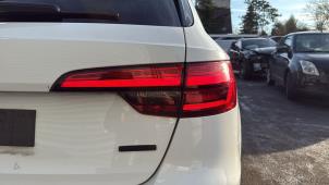 Audi A4 Avant 3.0 TDI V6 24V Quattro Schrottauto (2016, Weiß)