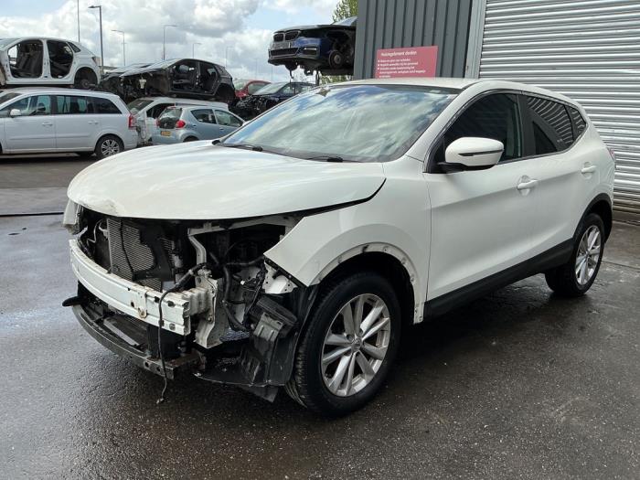 Nissan Qashqai 1.2 DIG-T 16V Vehículo de desguace (2016, Blanco)
