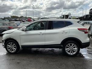 Nissan Qashqai 1.2 DIG-T 16V Vehículo de desguace (2016, Blanco)