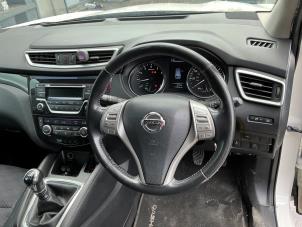 Nissan Qashqai 1.2 DIG-T 16V Vehículo de desguace (2016, Blanco)