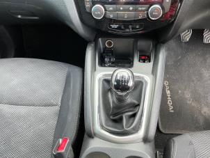 Nissan Qashqai 1.2 DIG-T 16V Vehículo de desguace (2016, Blanco)