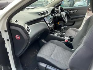 Nissan Qashqai 1.2 DIG-T 16V Vehículo de desguace (2016, Blanco)