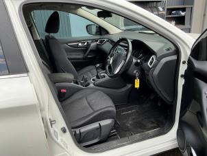 Nissan Qashqai 1.2 DIG-T 16V Vehículo de desguace (2016, Blanco)