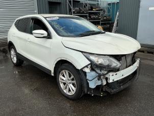 Nissan Qashqai 1.2 DIG-T 16V Vehículo de desguace (2016, Blanco)