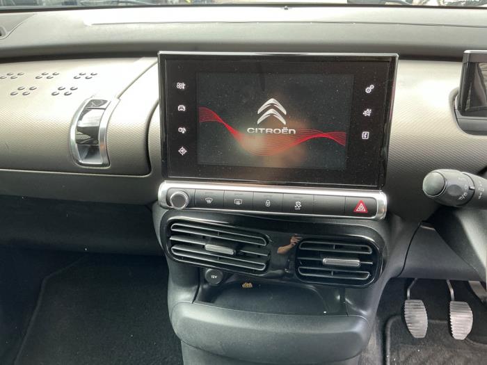 Citroen C4 Cactus 1.2 PureTech 82 12V Vehículo de desguace (2015, Morado)