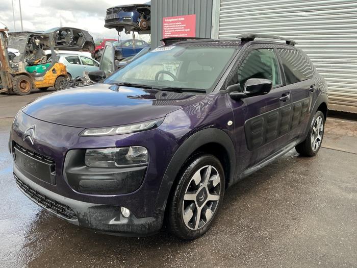 Citroen C4 Cactus 1.2 PureTech 82 12V Vehículo de desguace (2015, Morado)