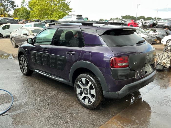 Citroen C4 Cactus 1.2 PureTech 82 12V Vehículo de desguace (2015, Morado)