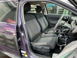 Citroen C4 Cactus 1.2 PureTech 82 12V Vehículo de desguace (2015, Morado)