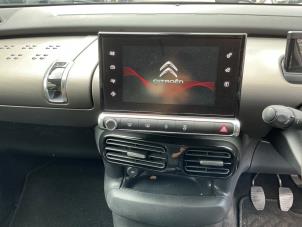 Citroen C4 Cactus 1.2 PureTech 82 12V Vehículo de desguace (2015, Morado)