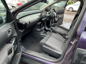 Citroen C4 Cactus 1.2 PureTech 82 12V Vehículo de desguace (2015, Morado)
