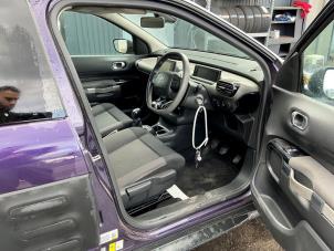 Citroen C4 Cactus 1.2 PureTech 82 12V Vehículo de desguace (2015, Morado)