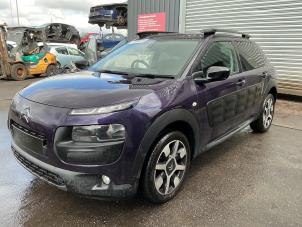 Citroen C4 Cactus 1.2 PureTech 82 12V Vehículo de desguace (2015, Morado)