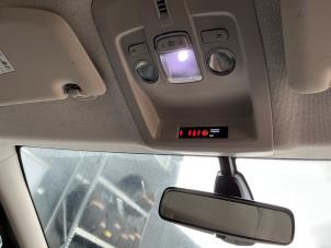 Citroen C4 Cactus 1.2 PureTech 82 12V Vehículo de desguace (2015, Morado)
