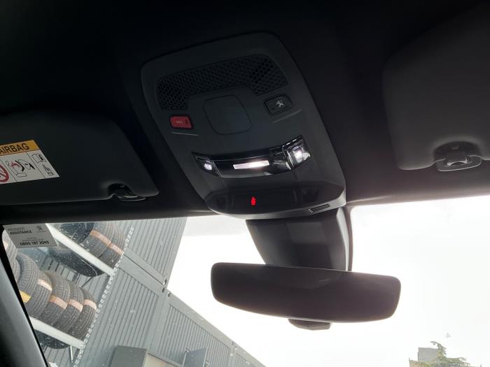 Peugeot 508 1.5 BlueHDi 130 Vehículo de desguace (2020, Metálico, Oscuro, Azul)
