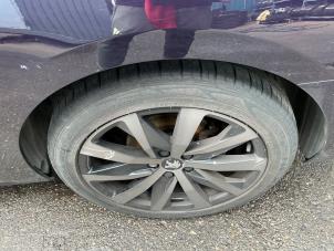 Peugeot 508 1.5 BlueHDi 130 Vehículo de desguace (2020, Metálico, Oscuro, Azul)
