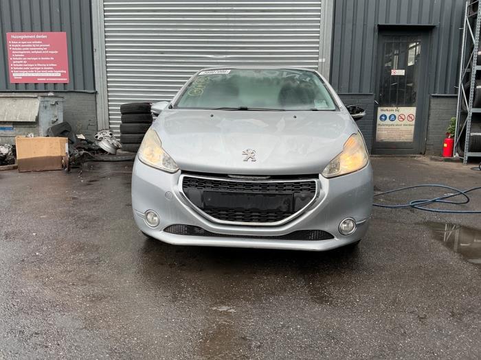 Peugeot 208 I 1.2 Vti 12V PureTech 82 Vehículo de desguace (2014, Gris plateado)