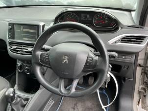Peugeot 208 I 1.2 Vti 12V PureTech 82 Vehículo de desguace (2014, Gris plateado)