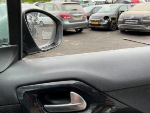 Peugeot 208 I 1.2 Vti 12V PureTech 82 Vehículo de desguace (2014, Gris plateado)