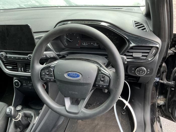 Ford Fiesta 7 1.1 Ti-VCT 12V 75 Vehículo de desguace (2020, Oscuro, Negro)