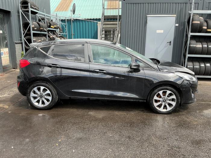 Ford Fiesta 7 1.1 Ti-VCT 12V 75 Vehículo de desguace (2020, Oscuro, Negro)