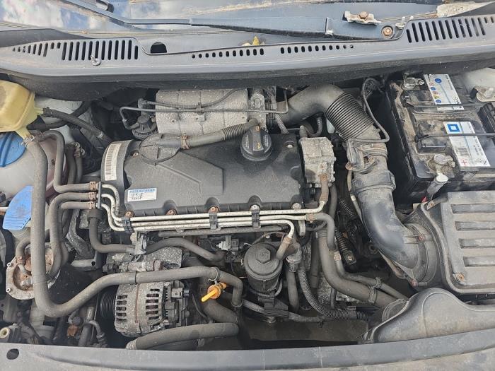 Volkswagen Caddy III 2.0 SDI Salvage vehicle (2008, White)