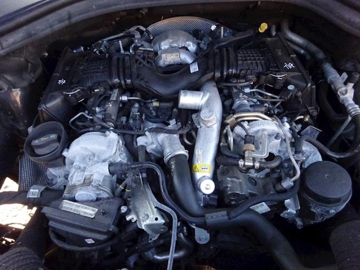 Mercedes ML III 3.0 ML-350 BlueTEC V6 24V 4-Matic Vehículo de desguace (2014, Negro)
