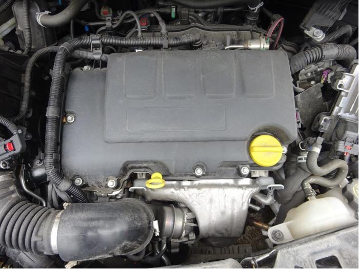 Opel Corsa E 1.4 Turbo 16V Salvage vehicle (2018, Gray)
