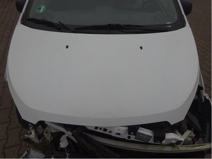 Chevrolet Spark 1.0 16V Salvage vehicle (2011, White)