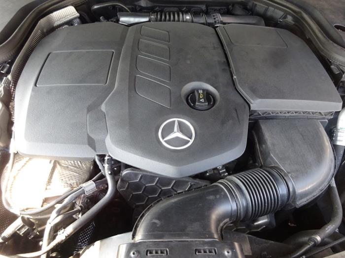 Mercedes E Estate E-220d 2.0 Turbo 16V Vehículo de desguace (2017, Negro)