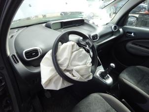 Citroen C3 Picasso 1.4 16V VTI 95 Épave (2011, Gris)