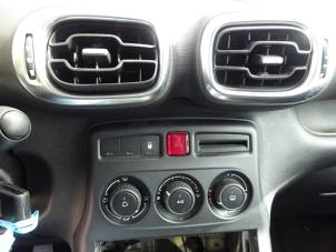Citroen C3 Picasso 1.4 16V VTI 95 Épave (2011, Gris)