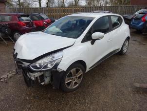 Renault Clio IV 1.2 TCE 16V GT EDC Samochód złomowany (2015, Bialy)