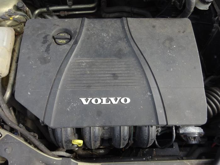 Volvo V50 2.0 16V Salvage vehicle (2008, Green)