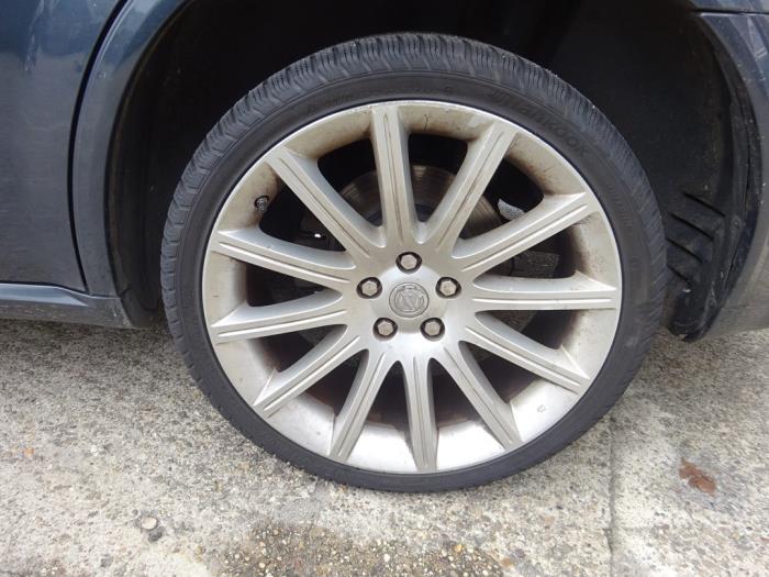Chrysler 300 C Touring 3.0 CRD 24V Épave (2008, Gris)