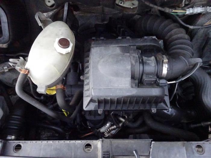 Nissan Interstar 2.5 dCi 16V 120 Samochód złomowany (2007, Bialy)