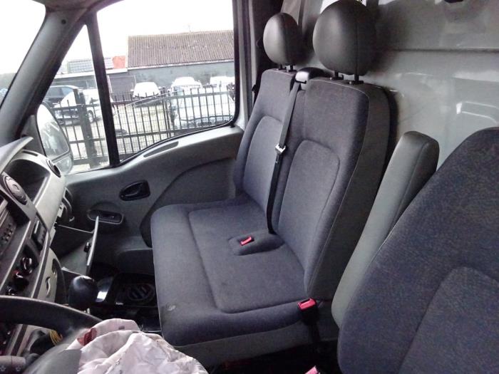 Nissan Interstar 2.5 dCi 16V 120 Samochód złomowany (2007, Bialy)