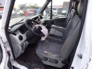 Nissan Interstar 2.5 dCi 16V 120 Samochód złomowany (2007, Bialy)