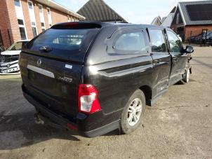 Ssang Yong Actyon Sports II 2.0 Xdi 16V 4WD Samochód złomowany (2013, Czarny)