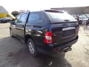 Ssang Yong Actyon Sports II 2.0 Xdi 16V 4WD Samochód złomowany (2013, Czarny)