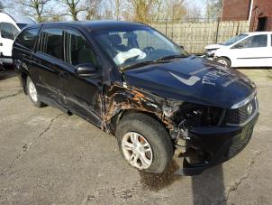 Ssang Yong Actyon Sports II 2.0 Xdi 16V 4WD Samochód złomowany (2013, Czarny)