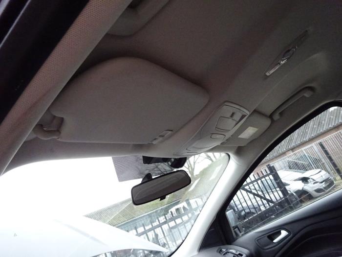 Ford Kuga II 1.5 EcoBoost 16V 120 Épave (2018, Gris)