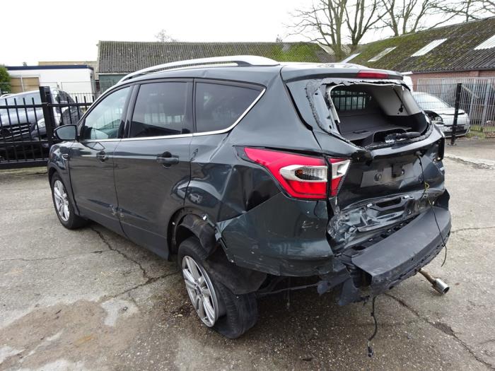 Ford Kuga II 1.5 EcoBoost 16V 120 Épave (2018, Gris)