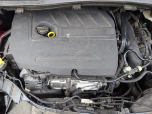 Ford Kuga II 1.5 EcoBoost 16V 120 Épave (2018, Gris)