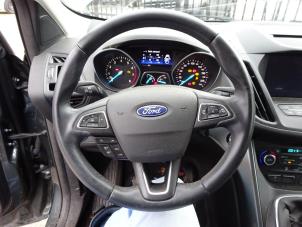 Ford Kuga II 1.5 EcoBoost 16V 120 Épave (2018, Gris)
