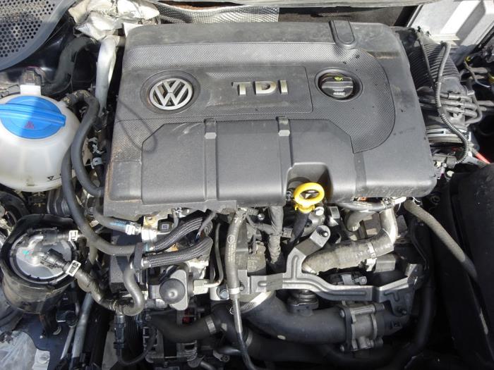 Volkswagen Polo V 1.4 TDI 12V 90 Salvage vehicle (2015, Black)