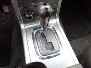 Nissan Navara 3.0 dCi V6 24V DPF 4x4 Épave (2010, Gris)