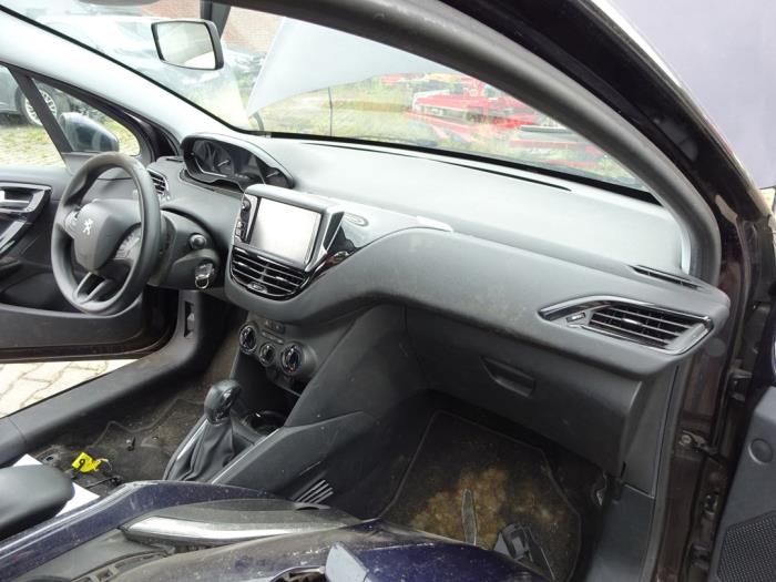 Peugeot 208 I 1.2 Vti 12V PureTech 82 Schrottauto (2016, Blau)