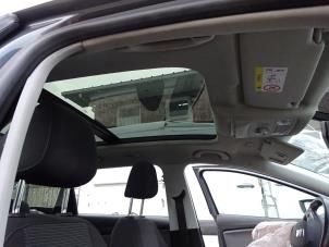 Seat Leon ST 1.6 TDI 16V Samochód złomowany (2018, Szary)