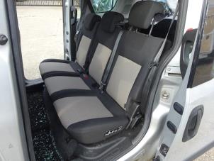 Opel Combo 1.6 CDTI 16V ecoFlex Samochód złomowany (2013, Szary)